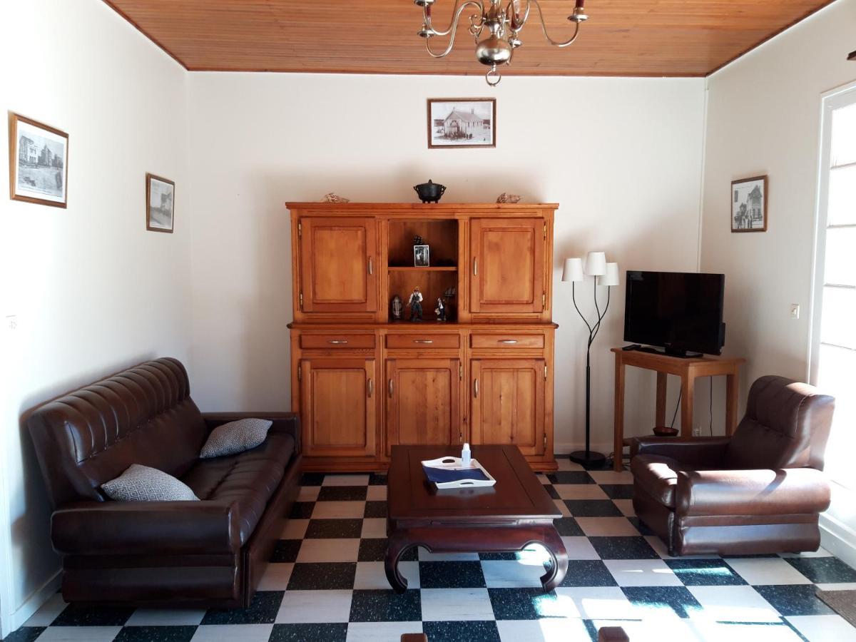 Maison Dans Quartier Calme Лаканау Екстериор снимка
